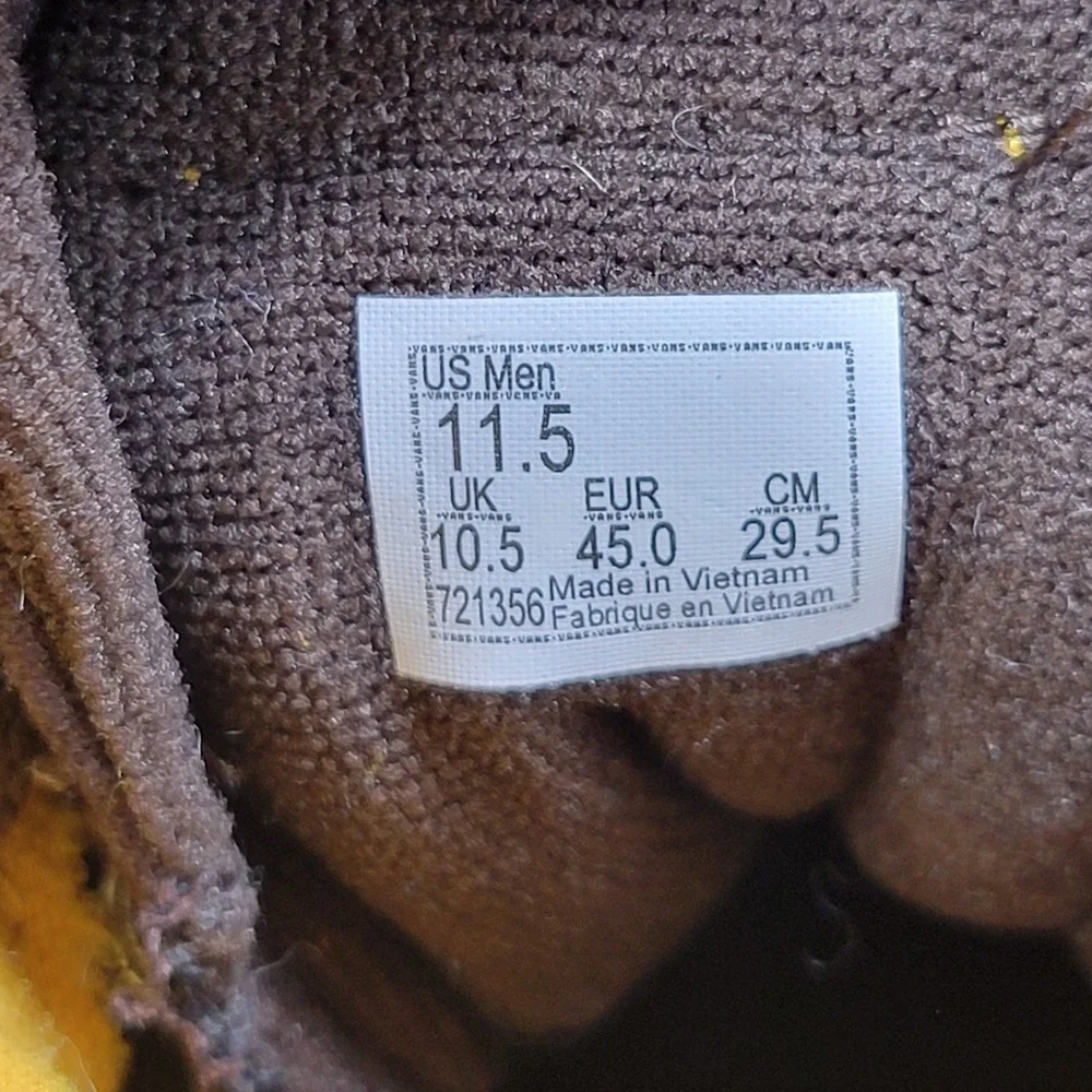 Vans pre owned